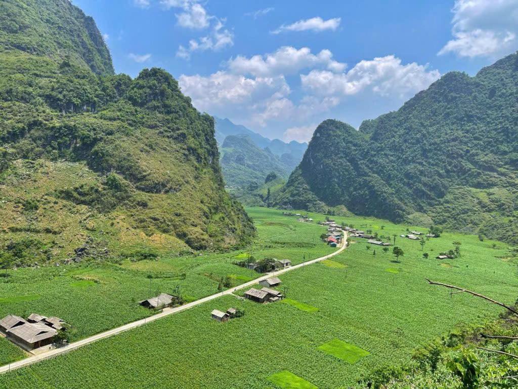 Thuy Anh Hotel Хазянг Екстер'єр фото