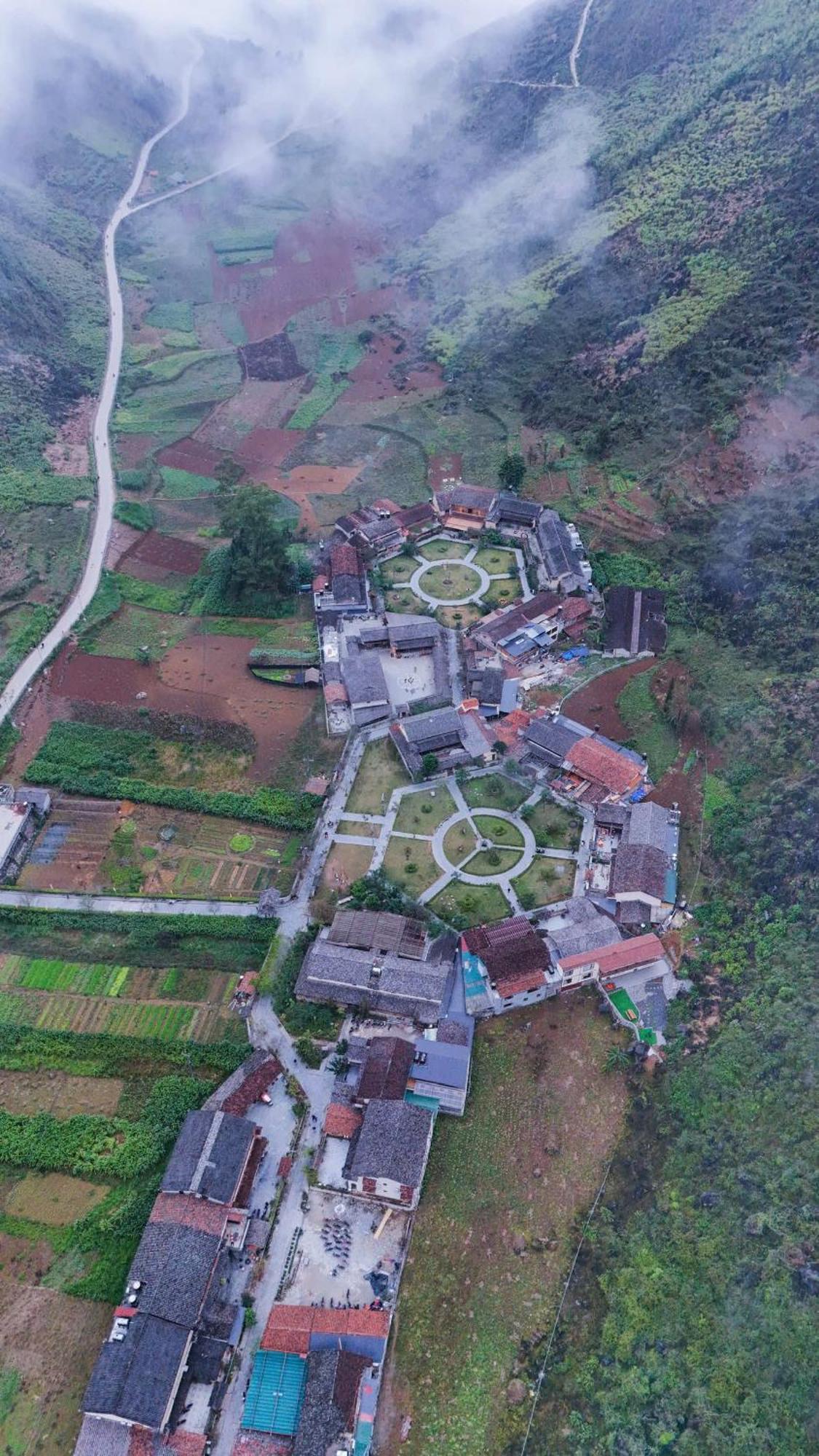 Thuy Anh Hotel Хазянг Екстер'єр фото